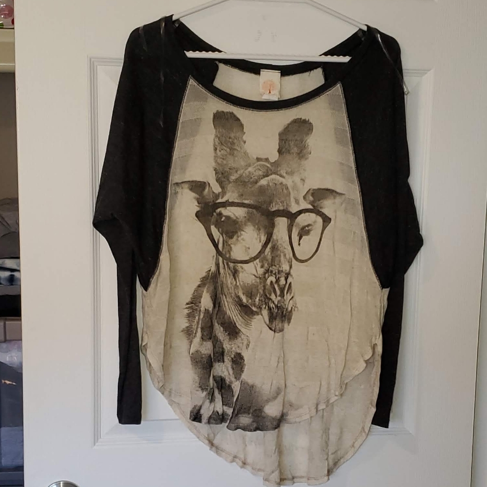 Giraffe Tee